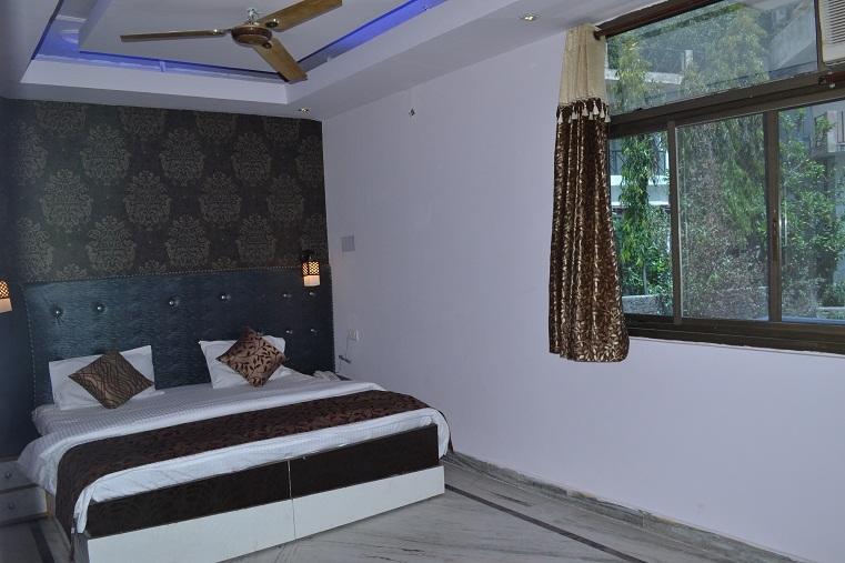 Akash Continental Hotel ริชิเคช ห้อง รูปภาพ
